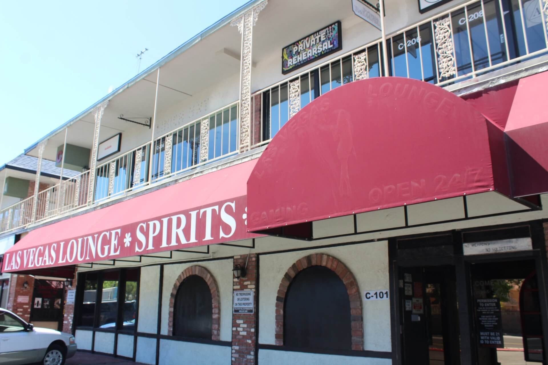 The Las Vegas Lounge, East Sahara