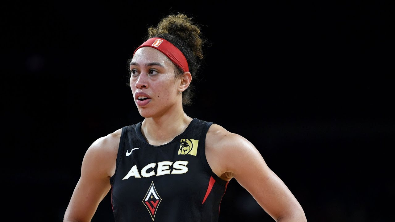 #2 Las Vegas Aces Forward Dearica Hamby