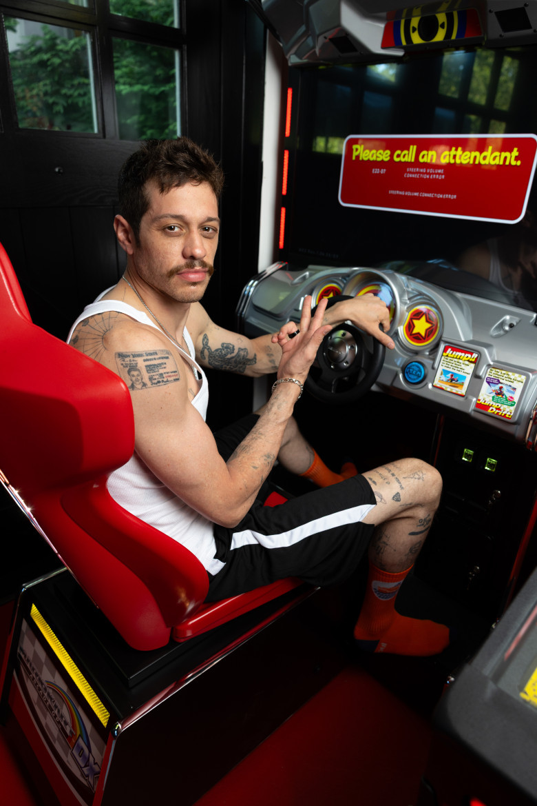 Pete Davidson Brings Stand-Up Comedy to Fontainebleau Las Vegas