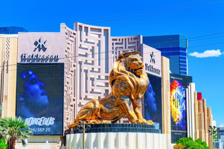 People Inc. Offers $48.30 a Share to Acquire MGM Resorts