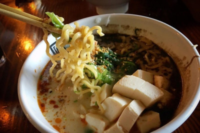 Where to Take Your Date in Las Vegas Chinatown