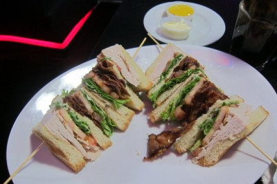 5 Must-Try Dishes at the Peppermill Las Vegas