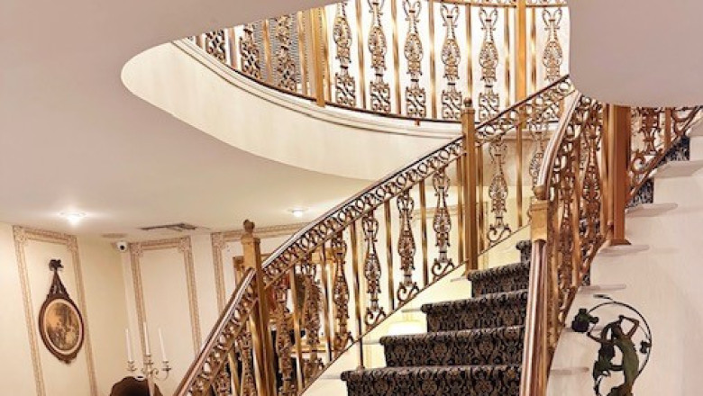 Las Vegas Mixtape v9: Liberace Forever, Thirsty Pirates, 25-Cent Bottomless Coffee